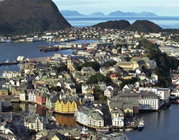 Alesund by Marte Kopperud - Visit Norway